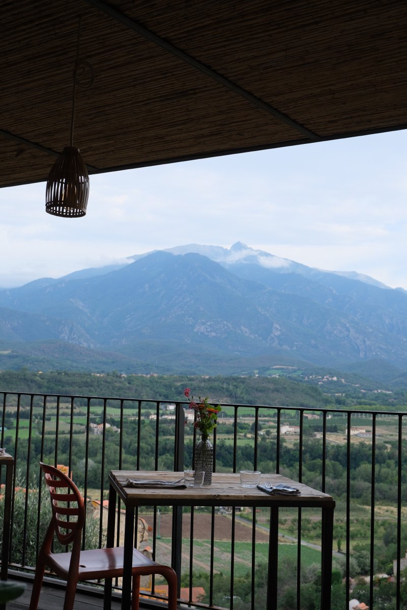 Restaurant view